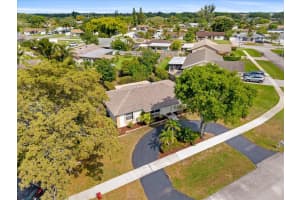 19612 Montana Lane, Boca Raton, FL 33434 - MLS#B26022811