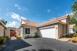 10124 3rd Court, Plantation, FL 33324 - MLS#B26022845