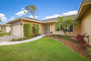 4422 Brandywine Drive, Boca Raton, FL 33487 - MLS#B26022855