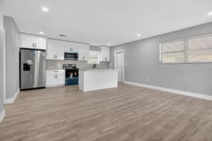 3830 30th Street, Hollywood, FL 33023 - MLS#B26022882