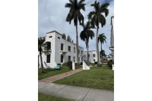817 Tyler Street, Hollywood, FL 33019 - MLS#B26022884