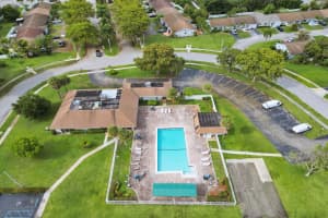 5544 Lakewood Circle, Margate, FL 33063 - MLS#B26022892