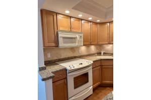 101 Briny Avenue, Pompano Beach, FL 33062 - MLS#B26022917