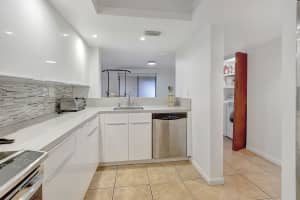141 96th Terrace, Plantation, FL 33324 - MLS#B26022922