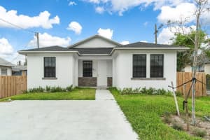 911 8th Street, West Palm Beach, FL 33401 - MLS#B26022936