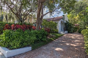 611 Flamingo Drive, West Palm Beach, FL 33401 - MLS#B26022973