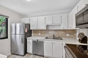 4272 Deste Court, Lake Worth, FL 33467 - MLS#B26022980