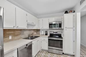 4272 Deste Court, Lake Worth, FL 33467 - MLS#B26022980