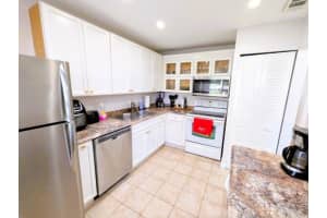 21362 Juego Circle, Boca Raton, FL 33433 - MLS#B26023023