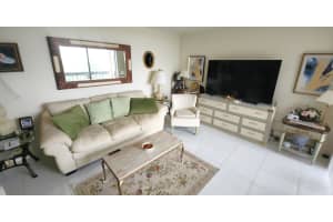 2455 Lindell Boulevard, Delray Beach, FL 33444 - MLS#B26023033