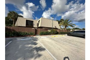 5718 57th Way, West Palm Beach, FL 33409 - MLS#B26023038