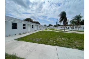4393 Windsor Avenue, West Palm Beach, FL 33407 - MLS#B26023090
