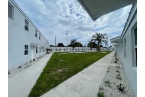 4393 Windsor Avenue, West Palm Beach, FL 33407 - MLS#B26023090