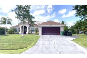 523 Gale Lane, Port Saint Lucie, FL 34953 - MLS#B26023091
