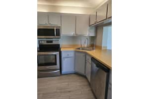 811 Sky Pine Way F2, Greenacres, Fl 33415, Greenacres