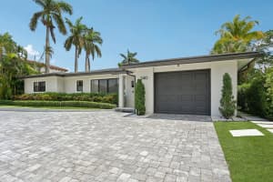 240 30th Street, West Palm Beach, FL 33407 - MLS#B26023125