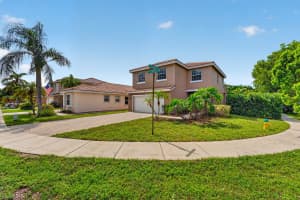 7962 Silverado Circle, Hollywood, FL 33024 - MLS#B26023128