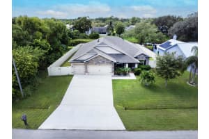1662 North Blackwell Drive, Port Saint Lucie, FL 34952 - MLS#B26023139