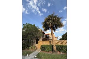 8273 Thames Boulevard, Boca Raton, FL 33433 - MLS#B26023162