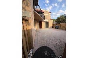 8273 Thames Boulevard, Boca Raton, FL 33433 - MLS#B26023162