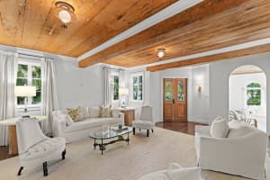 746 Upland Road, West Palm Beach, FL 33401 - MLS#B26023185