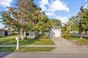 945 Forrest Park Drive, Stuart, FL 34994 - MLS#B26023232