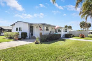 7750 Shenandoah Drive, Hobe Sound, FL 33455 - MLS#B26023249