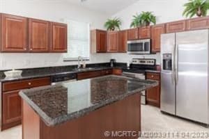 1446 SE Tidewater Pl, Stuart, FL 34997, - MLS#B26023258
