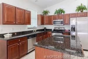 1446 SE Tidewater Pl, Stuart, FL 34997, - MLS#B26023258