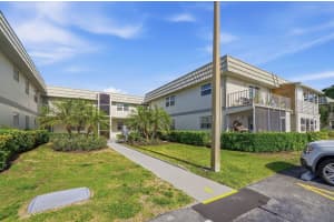 251 Monaco Way, Delray Beach, FL 33446 - MLS#B26023285