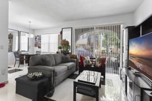 8912 Flagler Street, Miami, FL 33174 - MLS#B26023358