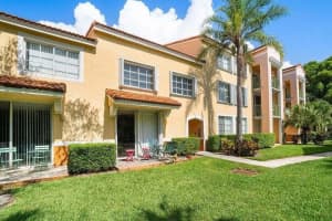 117 Yacht Club Way, Hypoluxo, FL 33462 - MLS#B26023381