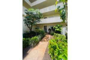 7286 Huntington Lane, Delray Beach, FL 33446 - MLS#B26023483