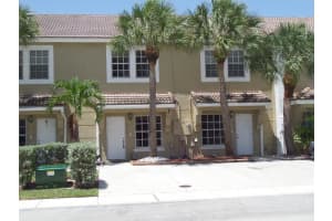 12147 3rd Street, Pembroke Pines, FL 33025 - MLS#B26023495