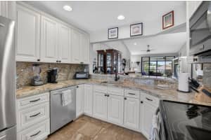 7701 Glendevon Lane, Delray Beach, FL 33446 - MLS#B26023505