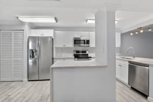 8 Royal Palm Way, Boca Raton, FL 33432 - MLS#B26023541