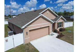 557 Columbus Drive, Port Saint Lucie, FL 34953 - MLS#B26023547