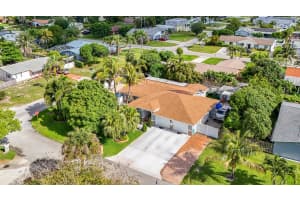3119 Indian Trail, Lake Worth, FL 33462 - MLS#B26023564
