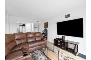 900 River Reach Drive, Fort Lauderdale, FL 33315 - MLS#B26023568