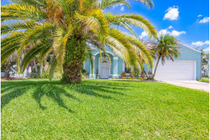613 Dean Terrace, Port Saint Lucie, FL 34984 - MLS#B26023617