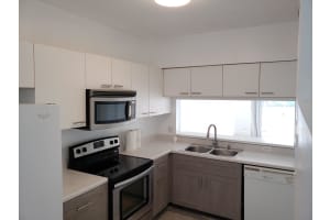 4963 31st Terrace, Dania Beach, FL 33312 - MLS#B26023622