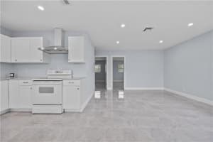 260 19th Street, Boca Raton, FL 33432 - MLS#B26023629