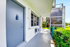 2420 Federal Highway, Boynton Beach, FL 33435 - MLS#B26023638