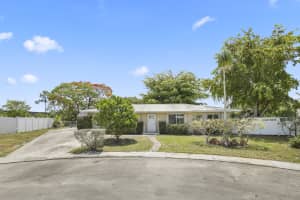 1720 10th Street, Boca Raton, FL 33486 - MLS#B26023642
