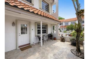 9499 42nd Street, Sunrise, FL 33351 - MLS#B26023644