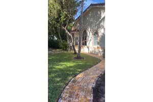 521 Palm Aire Drive, Pompano Beach, FL 33069 - MLS#B26023657