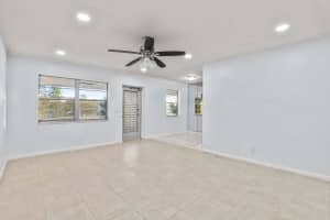 63 Hastings D, West Palm Beach, FL 33417, West Palm Beach, FL 33417 - MLS#B26023666
