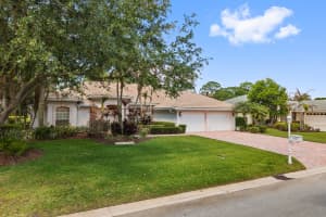 1184 Mirror Lake Cove, Port Saint Lucie, FL 34986 - MLS#B26023676