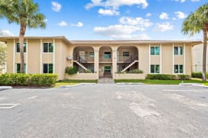 2981 92nd Avenue, Coral Springs, FL 33065 - MLS#B26023726