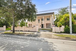 9655 Biscayne Boulevard, Miami Shores, FL 33138 - MLS#B26023734